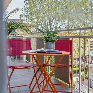2* Hotel Carmen
